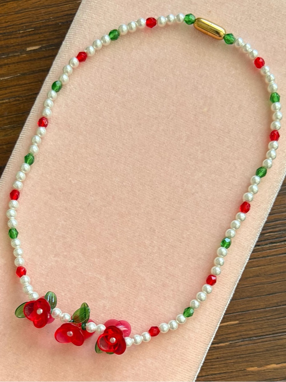 Avon Precious Rose Beaded Necklace